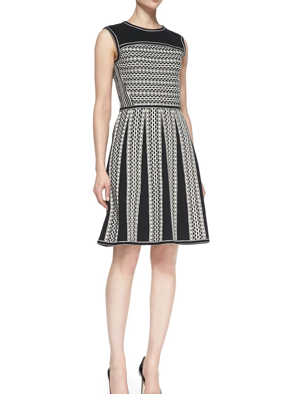 NWOT Tory Burch Monique Black & Cream Knit Fit & Flare Dress Size Large